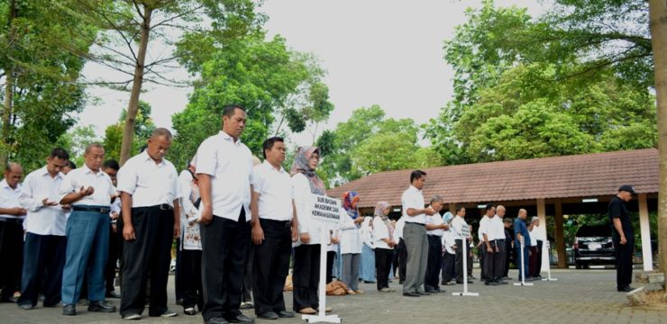 BIJAK LAH DALAM PEMAKAIAN MEDIA SOSIAL, SENIN 21 AGUSTUS 2017