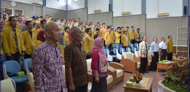 DEKAN FAPERTA UNSOED MELEPAS 181 CALON SARJANA PERIODE WISUDA SEPTEMBER 2017