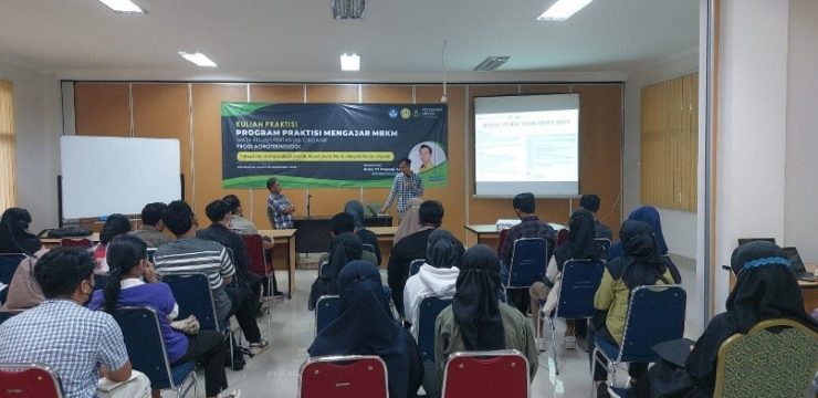 Kuliah Dosen Praktisi MBKM dari PT Petrokimia Gresik